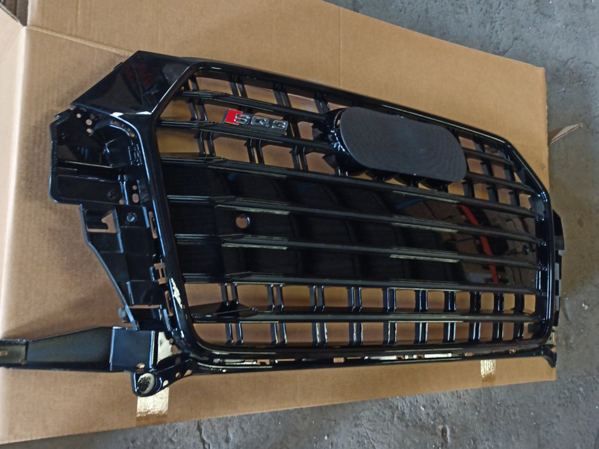 Audi Q3 8U (2015-2018) facelift Front Grille in SQ3-Style Black